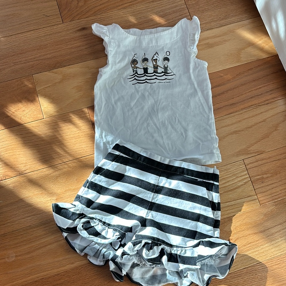 Janie and Jack girls short set, size 3